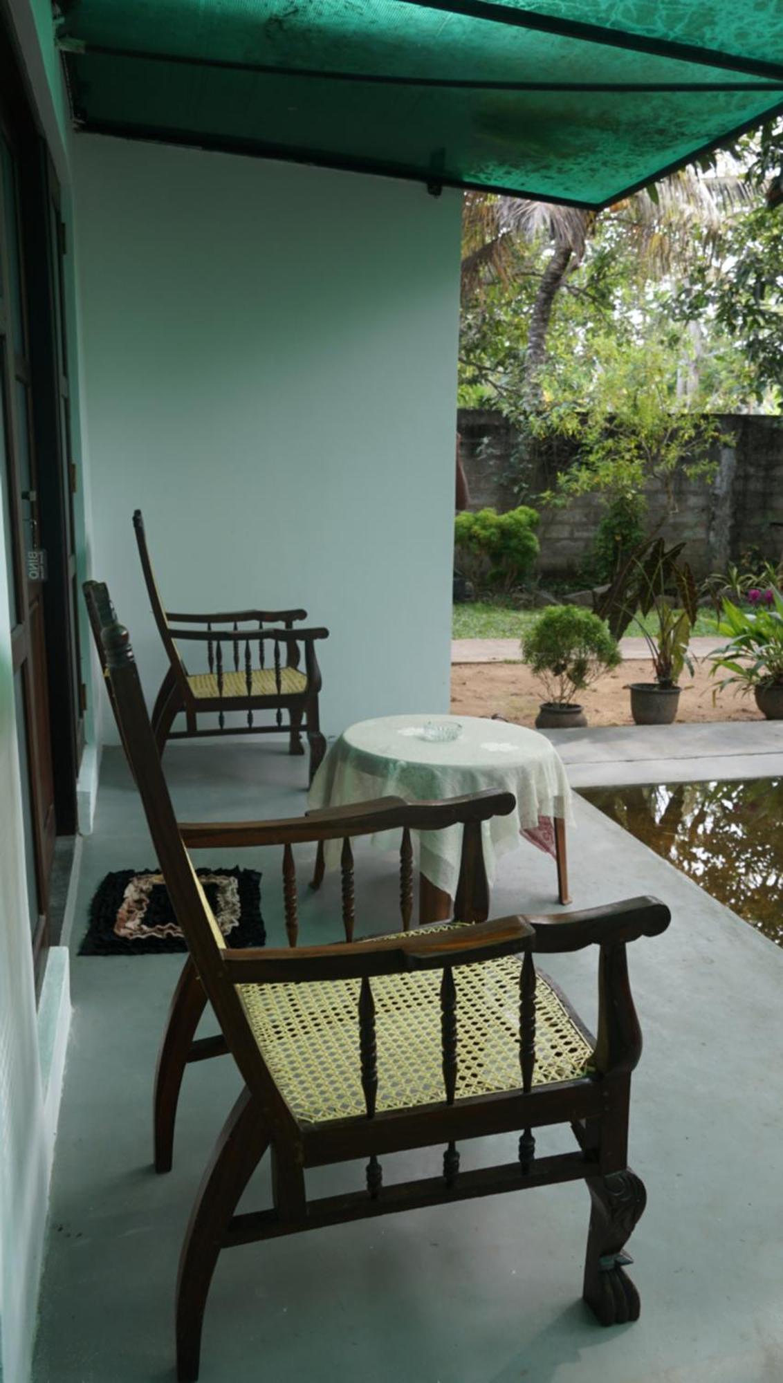 Bino Guest House Mirissa Exterior foto
