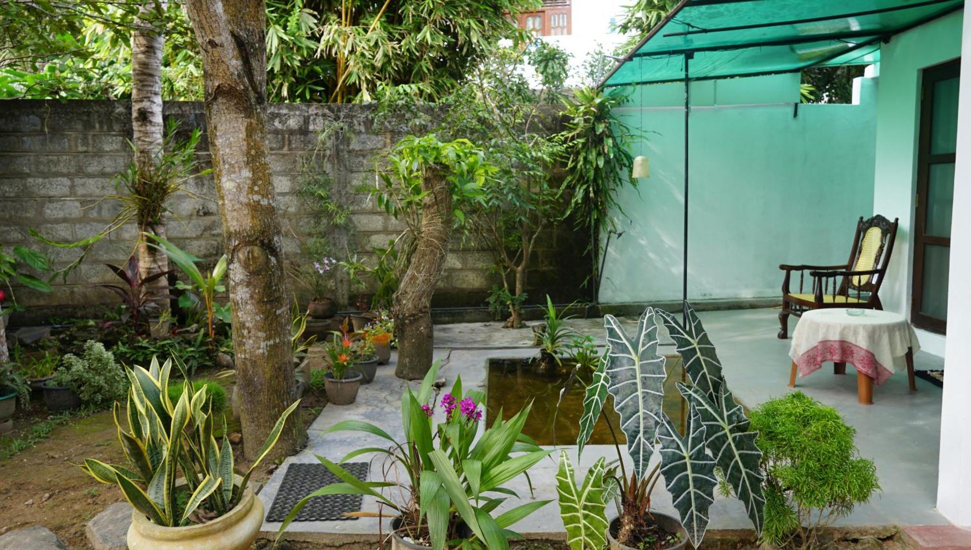 Bino Guest House Mirissa Exterior foto